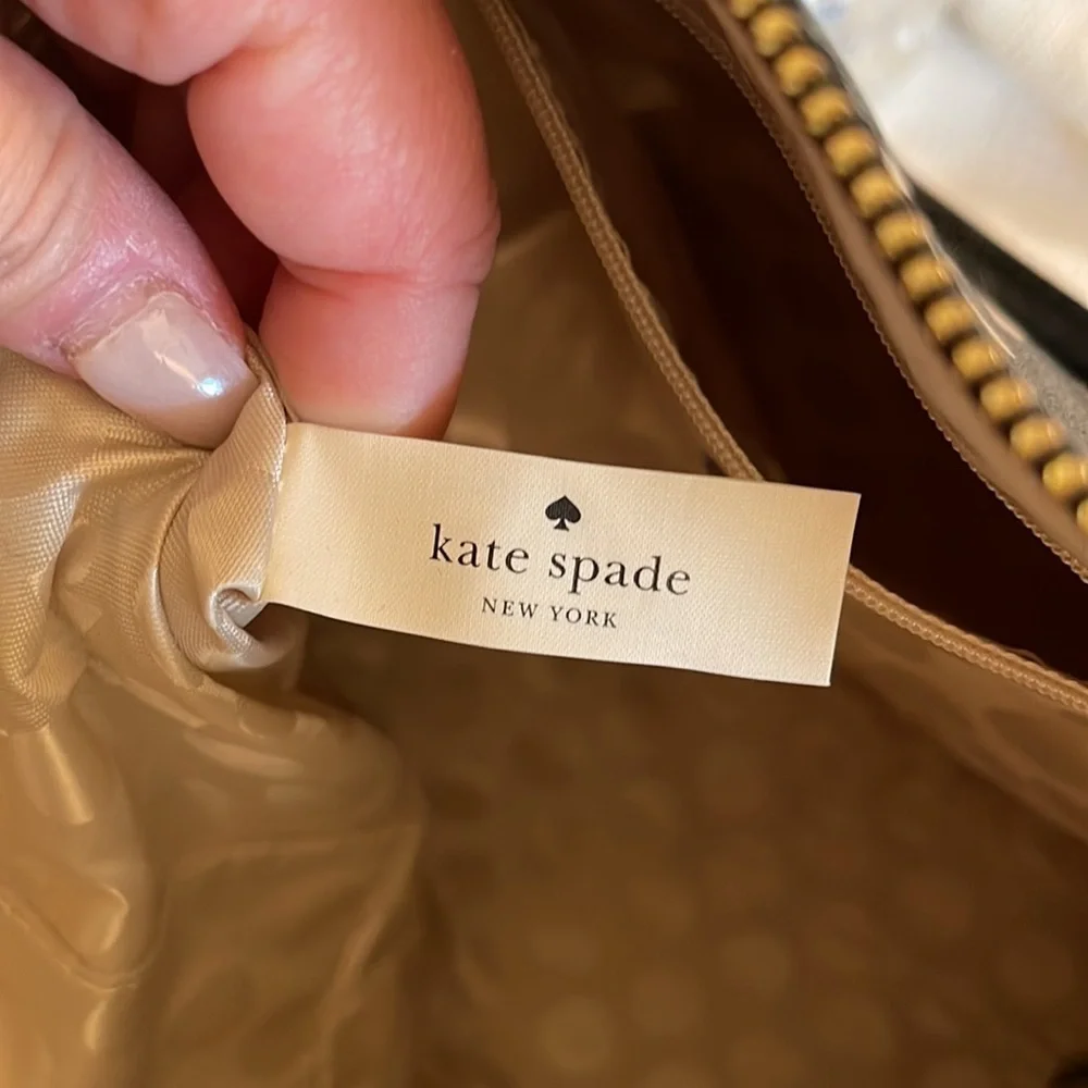 KATE SPADE - Margot Cedar Street Dot satchel - PXRU5126 - EUC